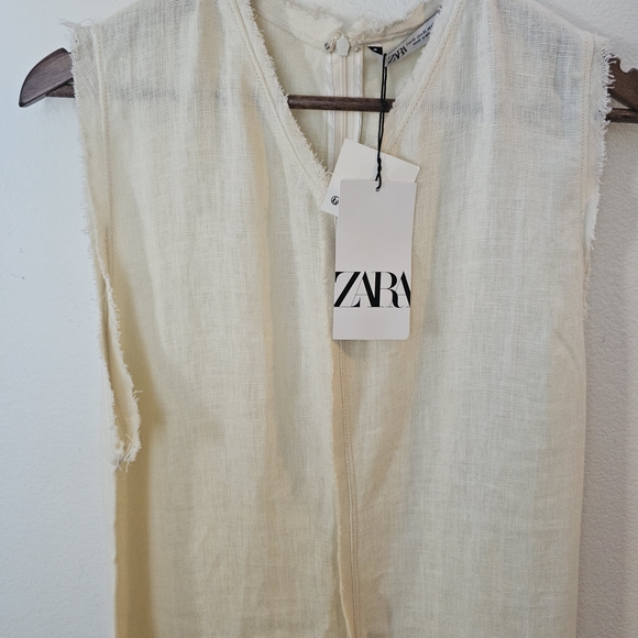 Zara Cream Textured Dress - Picture 2 of 9